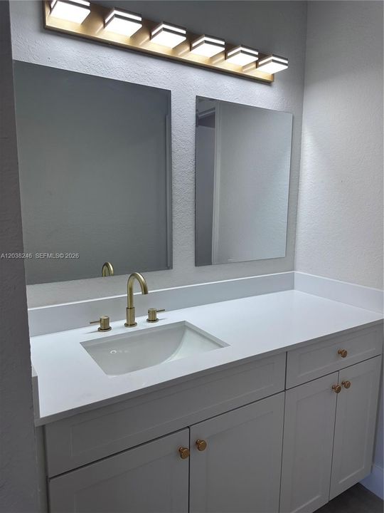 For Sale: $667,000 (4 beds, 2 baths, 1595 Square Feet)