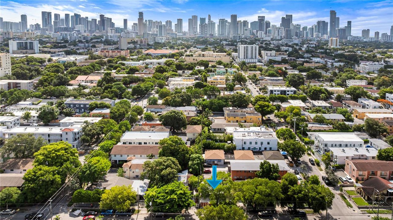 На продажу: $495,000 (3 спален, 1 ванн, 804 Квадратных фут)
