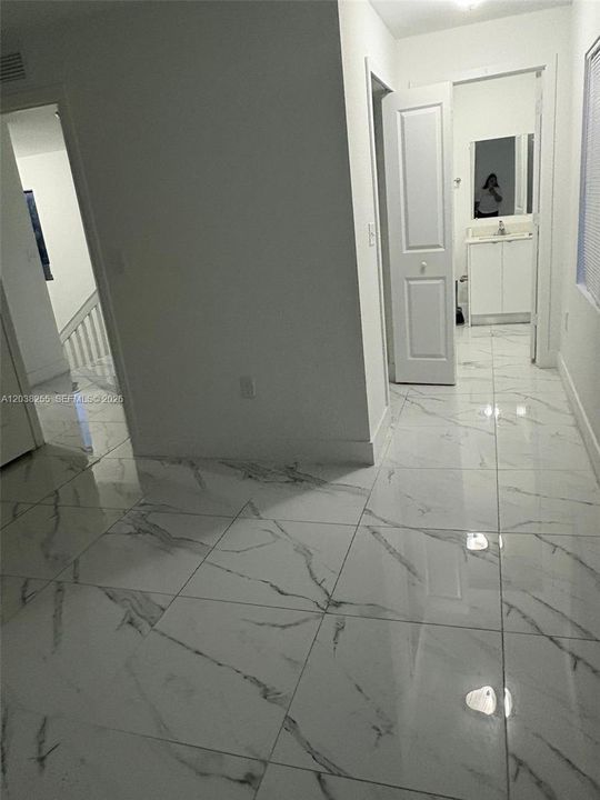 For Rent: $3,450 (3 beds, 3 baths, 1234 Square Feet)