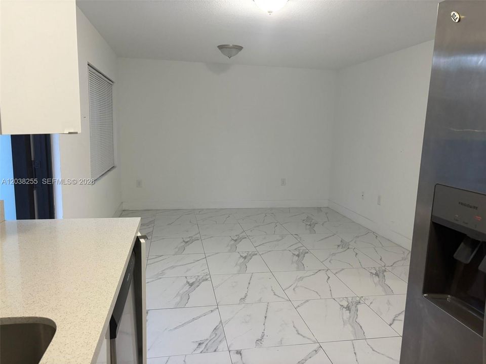 For Rent: $3,450 (3 beds, 3 baths, 1234 Square Feet)