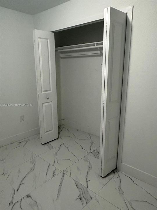 For Rent: $3,450 (3 beds, 3 baths, 1234 Square Feet)