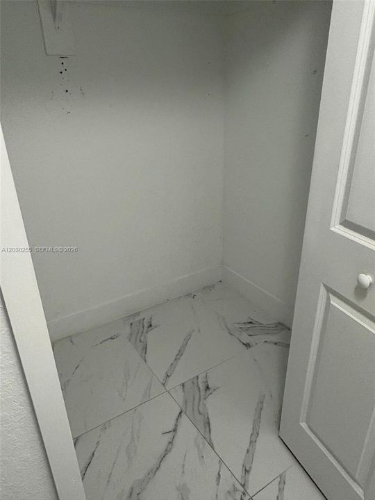 For Rent: $3,450 (3 beds, 3 baths, 1234 Square Feet)