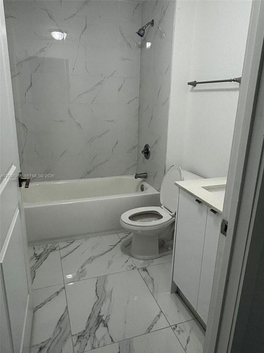 For Rent: $3,450 (3 beds, 3 baths, 1234 Square Feet)