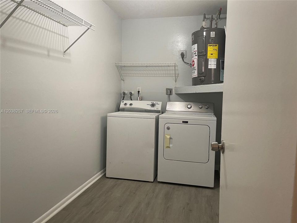 В аренду: $2,850 (3 спален, 2 ванн, 1500 Квадратных фут)