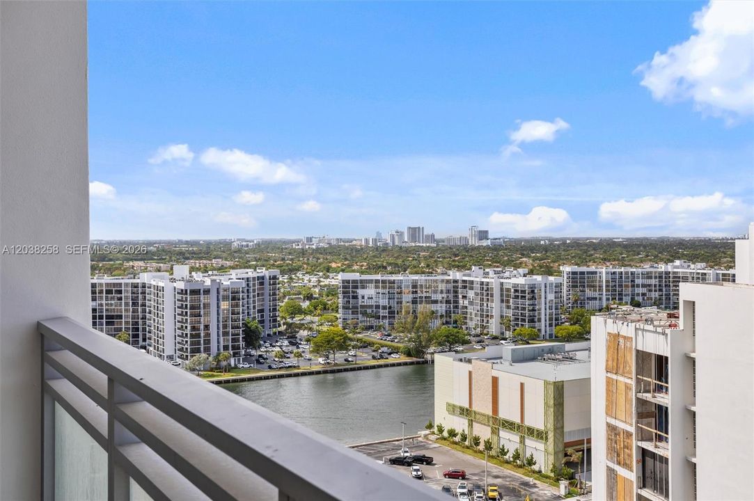 For Sale: $1,597,000 (3 beds, 2 baths, 2260 Square Feet)