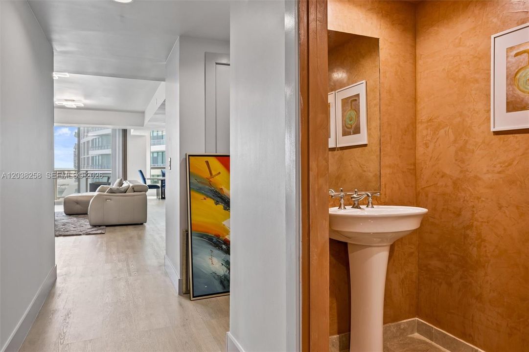 For Sale: $1,597,000 (3 beds, 2 baths, 2260 Square Feet)
