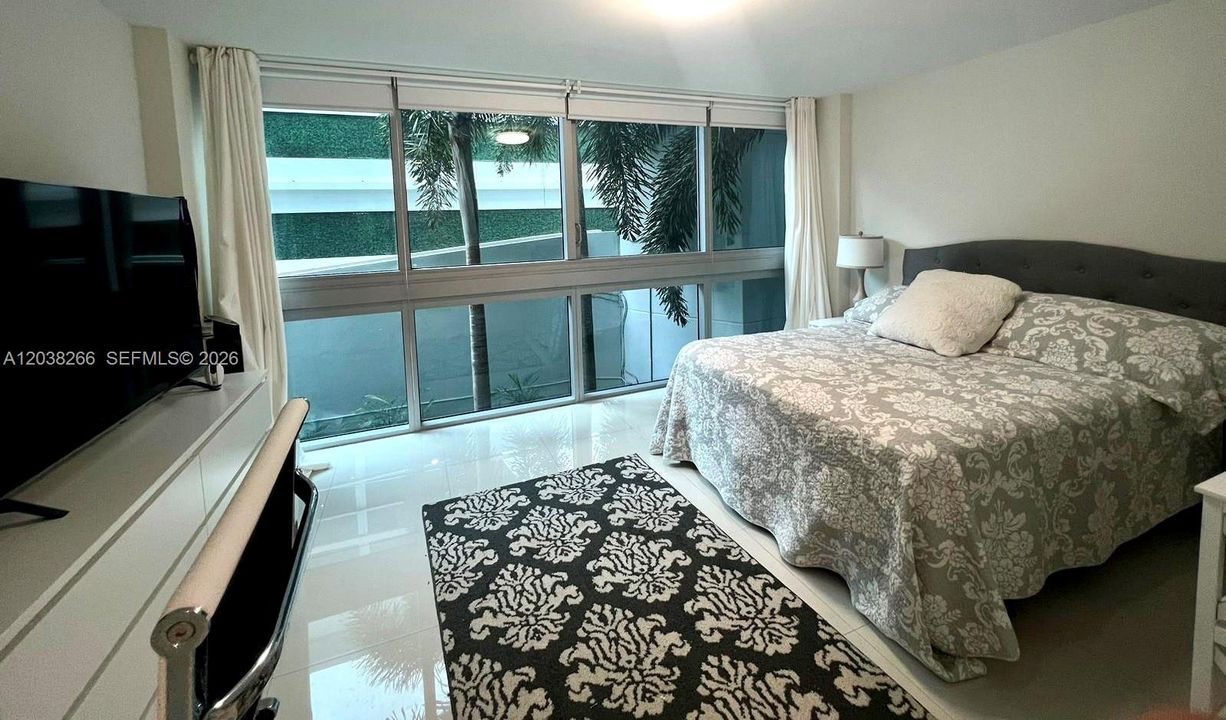 В аренду: $4,950 (2 спален, 3 ванн, 1663 Квадратных фут)