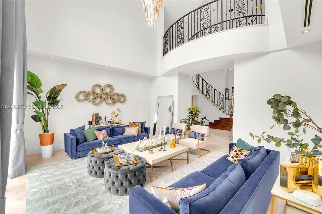 For Sale: $6,300,000 (7 beds, 6 baths, 6361 Square Feet)