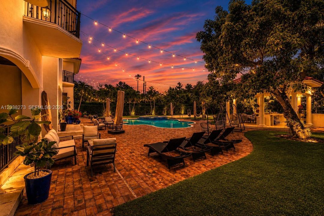 For Sale: $6,300,000 (7 beds, 6 baths, 6361 Square Feet)