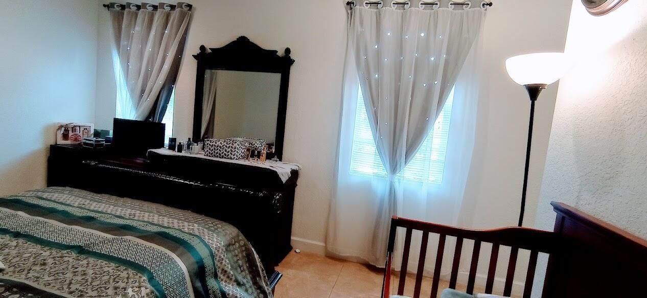 MBR Double Windows