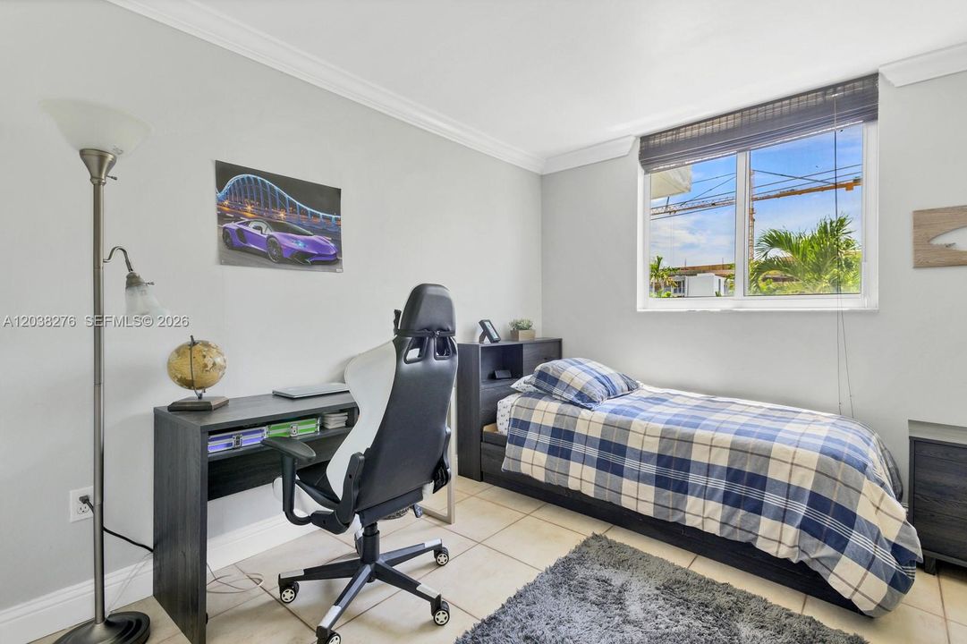 В аренду: $3,400 (2 спален, 2 ванн, 970 Квадратных фут)