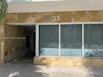 В аренду: $3,400 (2 спален, 2 ванн, 970 Квадратных фут)