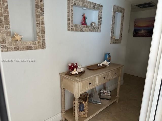 En Venta: $397,500 (1 camas, 1 baños, 750 Pies cuadrados)
