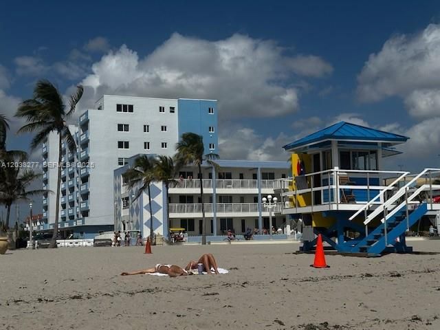 En Venta: $397,500 (1 camas, 1 baños, 750 Pies cuadrados)