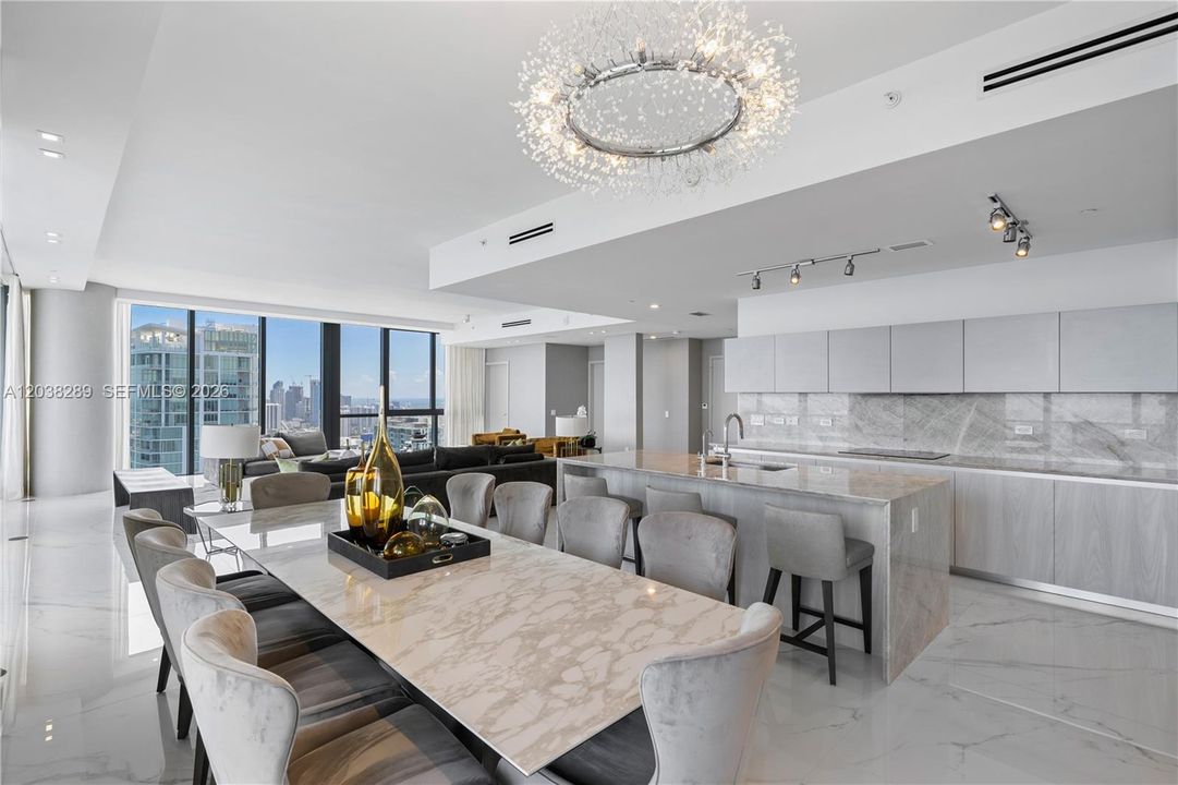На продажу: $4,495,000 (3 спален, 4 ванн, 2664 Квадратных фут)