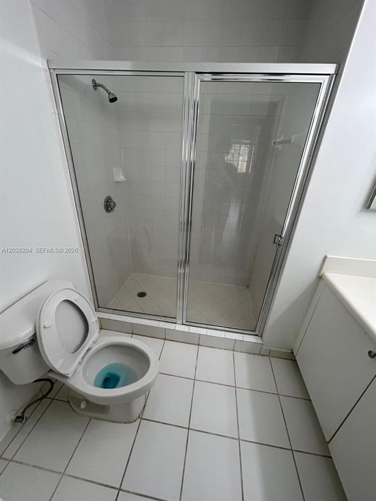 В аренду: $2,350 (2 спален, 2 ванн, 977 Квадратных фут)