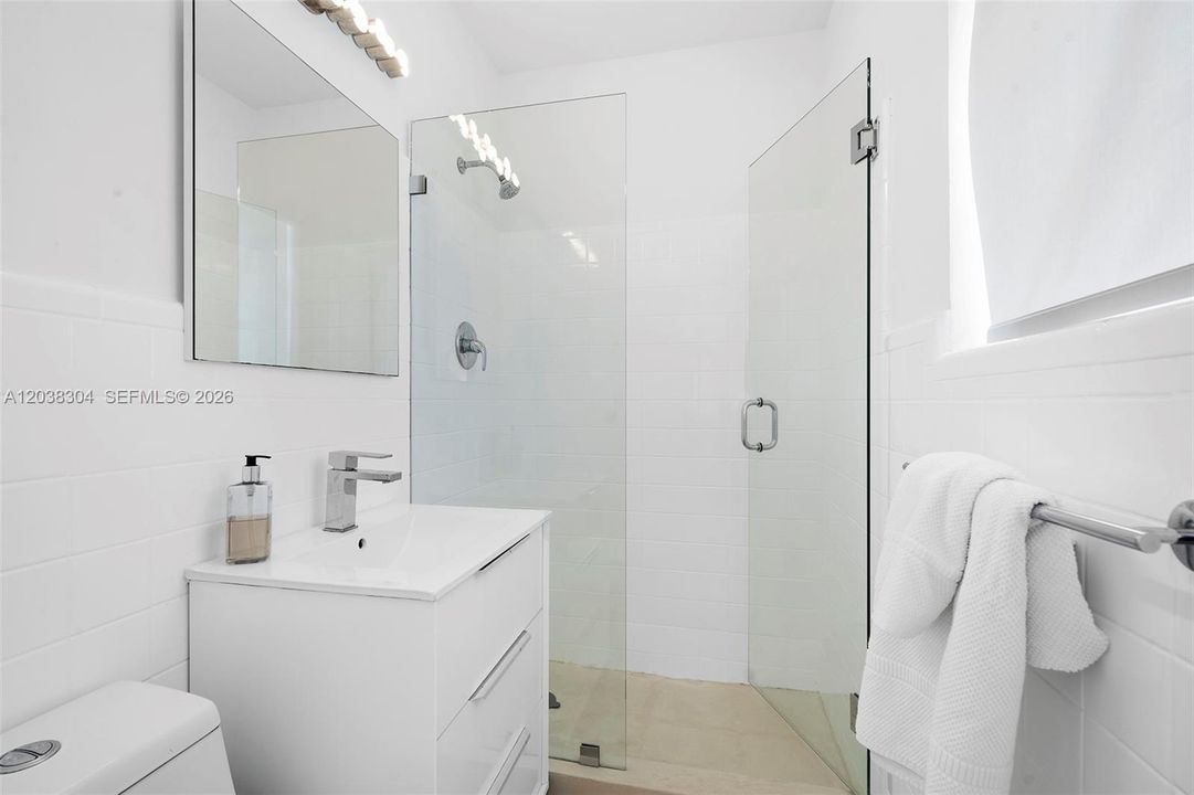 For Rent: $25,000 (4 beds, 4 baths, 2672 Square Feet)