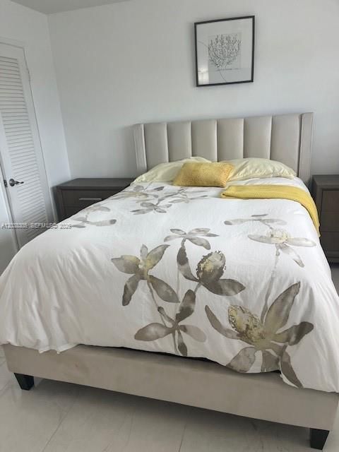 For Sale: $542,000 (2 beds, 2 baths, 1200 Square Feet)