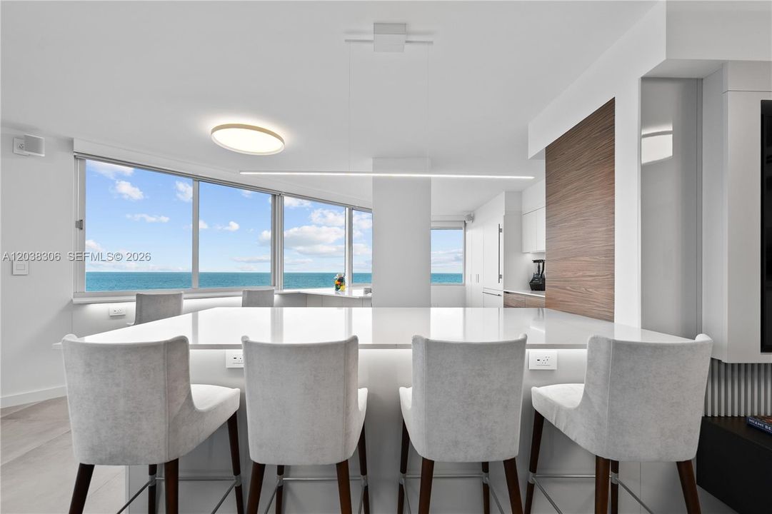 For Sale: $1,199,000 (2 beds, 2 baths, 1455 Square Feet)