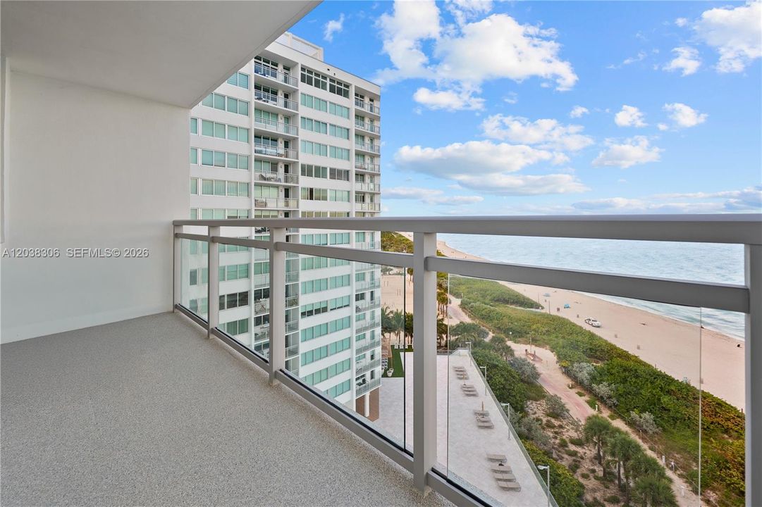 For Sale: $1,199,000 (2 beds, 2 baths, 1455 Square Feet)