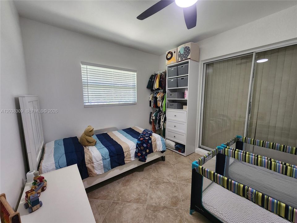 For Sale: $525,000 (3 beds, 2 baths, 1695 Square Feet)