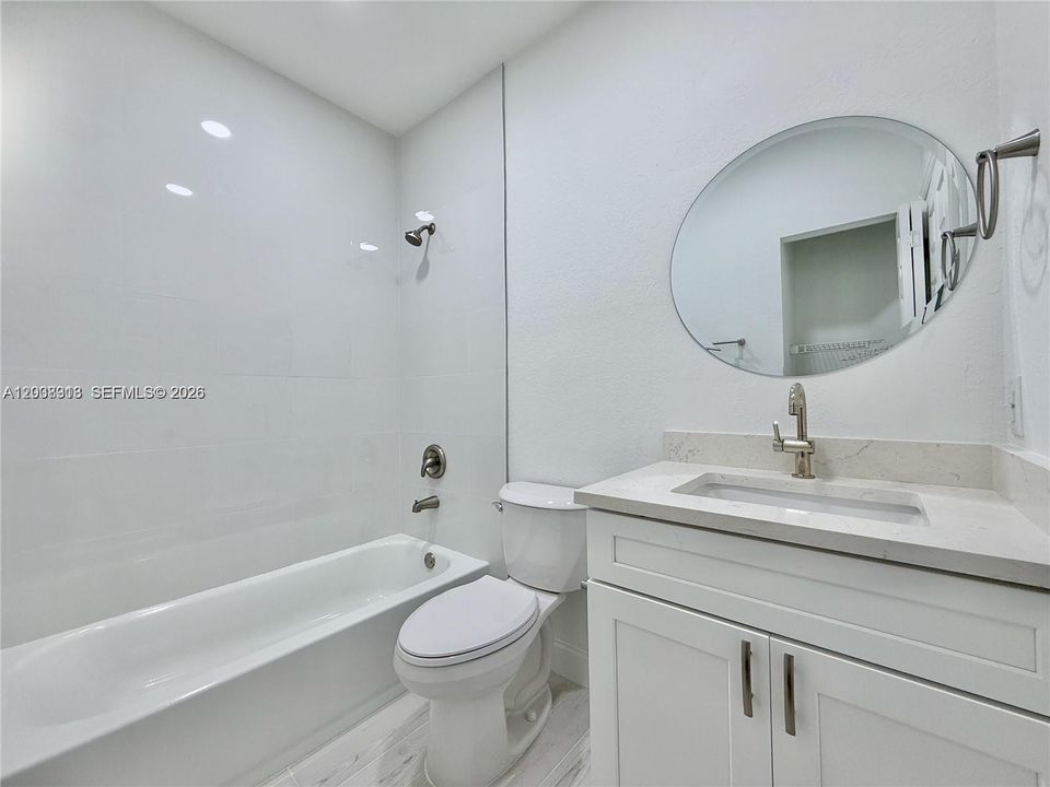 For Rent: $3,000 (3 beds, 3 baths, 1528 Square Feet)