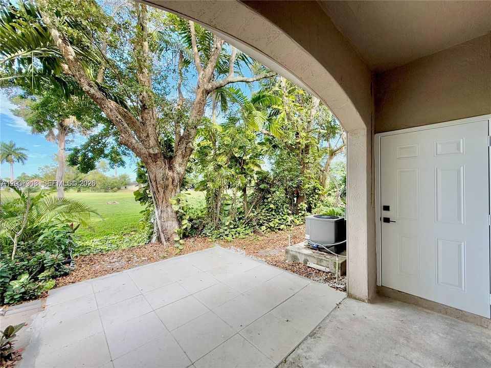 For Rent: $3,000 (3 beds, 3 baths, 1528 Square Feet)