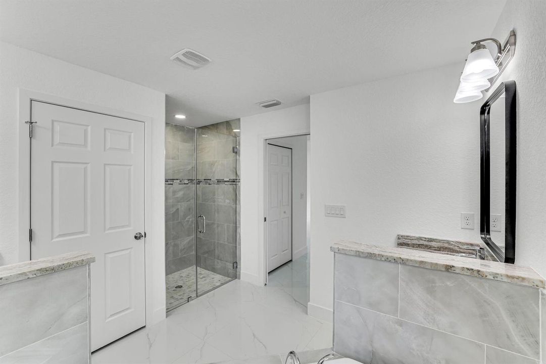 1207 Desoto Ave, Lehigh Acres, FL 33972
