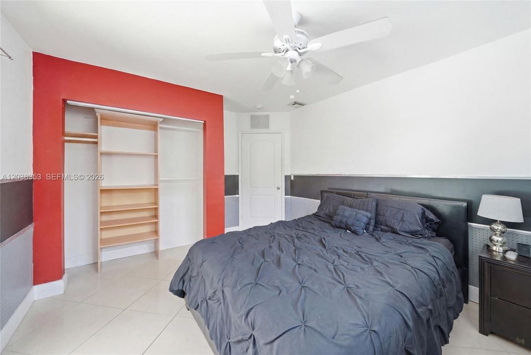 For Sale: $580,000 (4 beds, 3 baths, 1315 Square Feet)