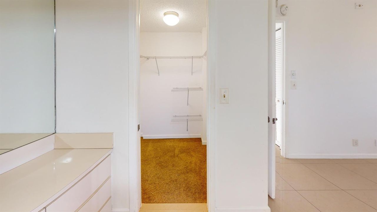 Bathroom (9)