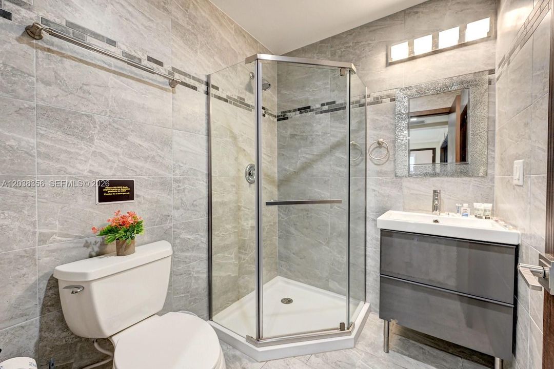 3rd Bathroom/w Walk-In Shower