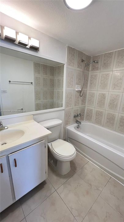 В аренду: $1,700 (1 спален, 1 ванн, 605 Квадратных фут)