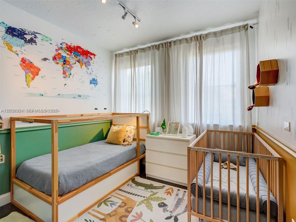 В аренду: $3,700 (3 спален, 2 ванн, 1822 Квадратных фут)
