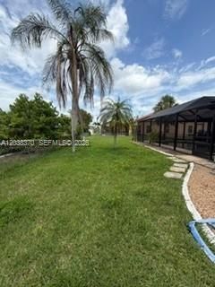 For Rent: $3,000 (4 beds, 2 baths, 0 Square Feet)