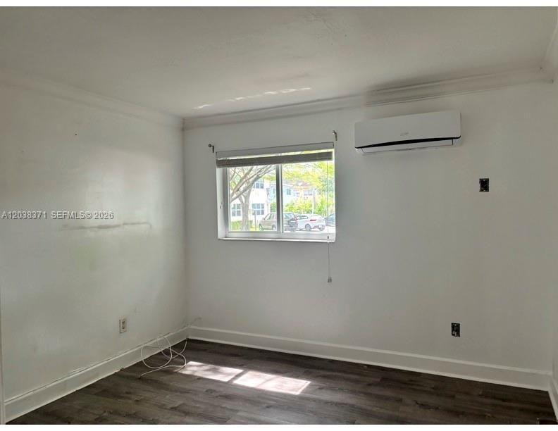 В аренду: $1,800 (1 спален, 1 ванн, 410 Квадратных фут)