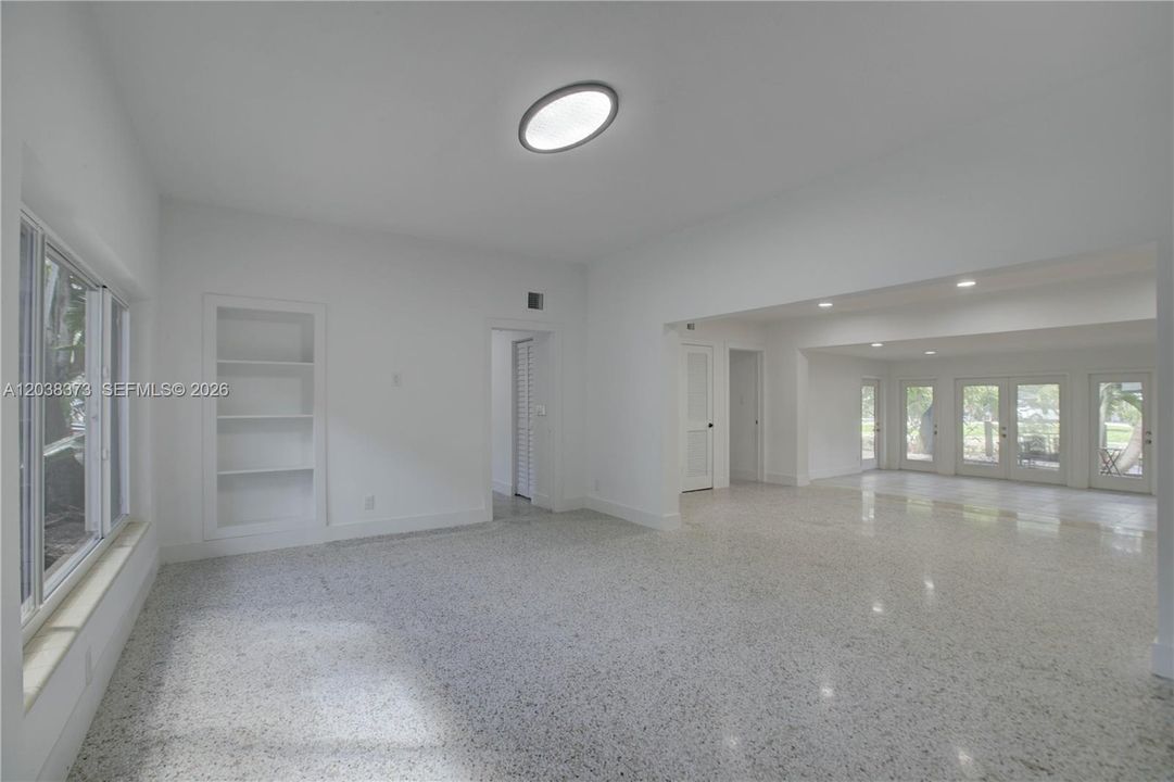 В аренду: $5,900 (4 спален, 3 ванн, 2243 Квадратных фут)