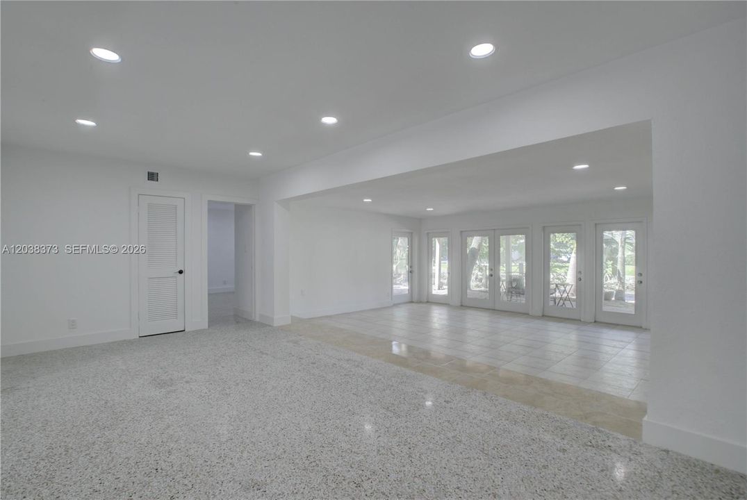 В аренду: $5,900 (4 спален, 3 ванн, 2243 Квадратных фут)
