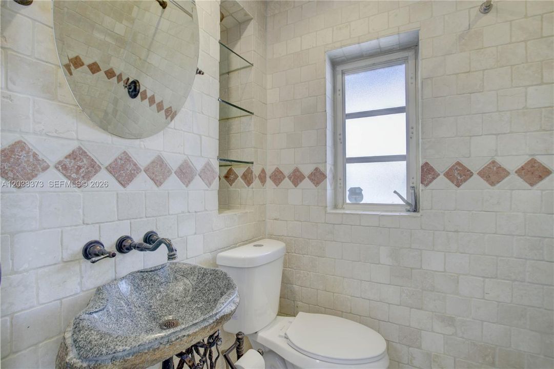В аренду: $5,900 (4 спален, 3 ванн, 2243 Квадратных фут)