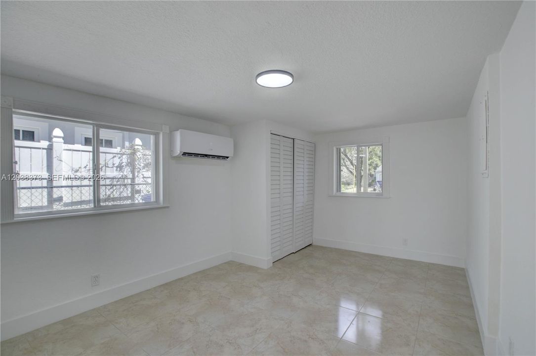 В аренду: $5,900 (4 спален, 3 ванн, 2243 Квадратных фут)