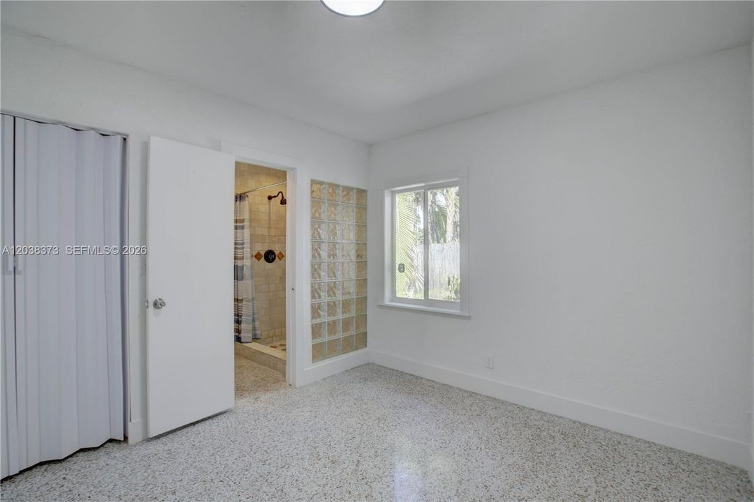 В аренду: $5,900 (4 спален, 3 ванн, 2243 Квадратных фут)