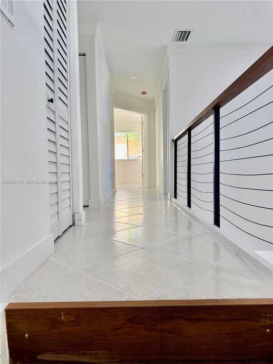 En Renta: $5,400 (4 camas, 2 baños, 2147 Pies cuadrados)