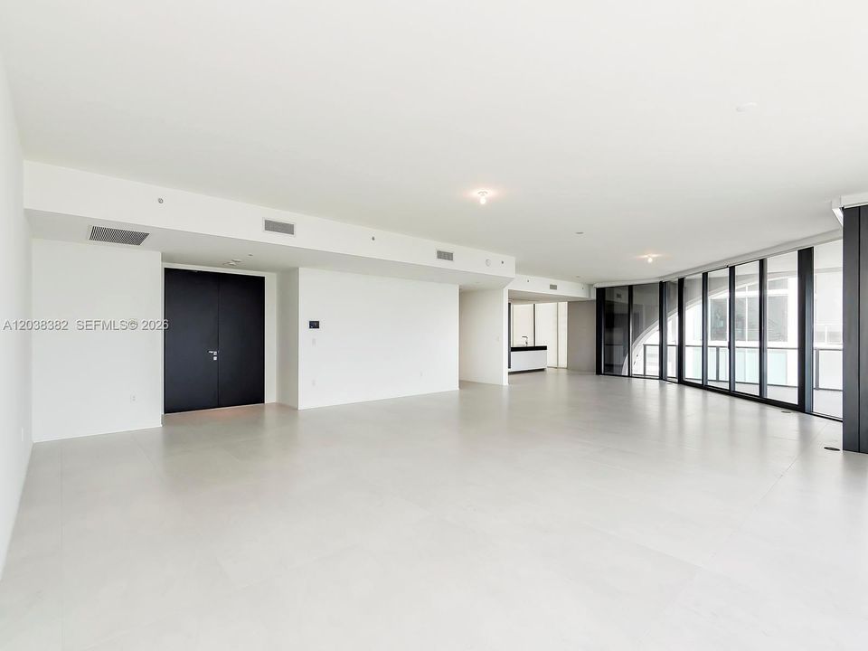 В аренду: $35,000 (4 спален, 5 ванн, 4600 Квадратных фут)