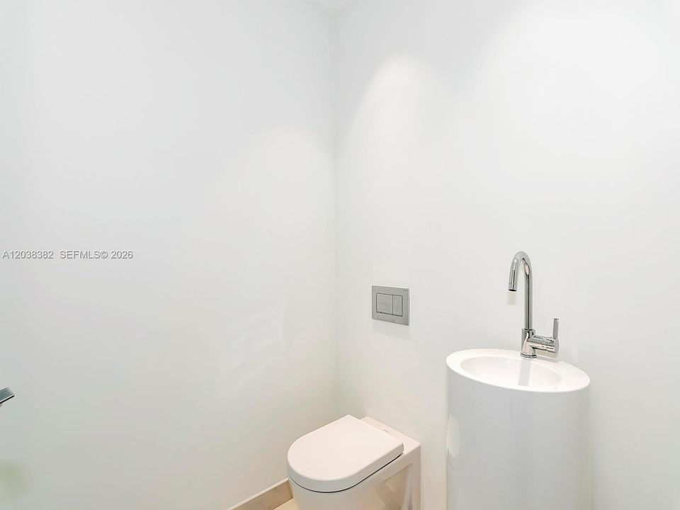 В аренду: $35,000 (4 спален, 5 ванн, 4600 Квадратных фут)