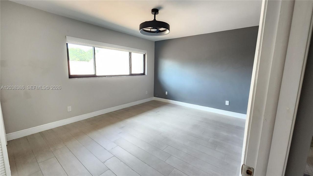 En Renta: $3,750 (3 camas, 2 baños, 1825 Pies cuadrados)