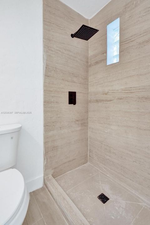 В аренду: $5,200 (2 спален, 2 ванн, 1444 Квадратных фут)