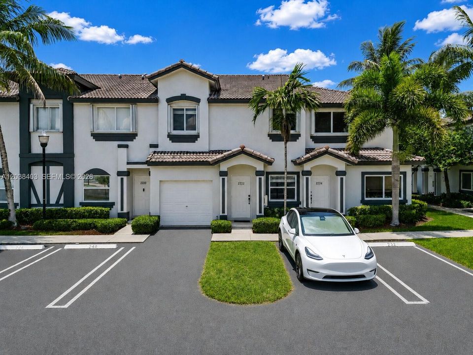 For Sale: $289,900 (4 beds, 2 baths, 1846 Square Feet)