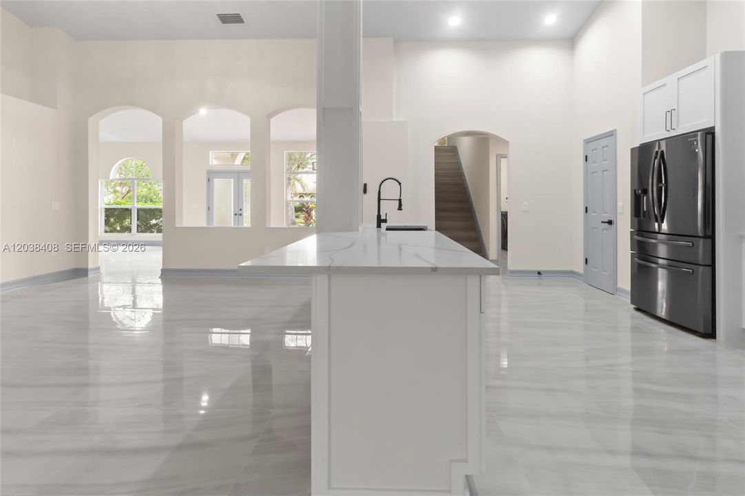 For Sale: $650,000 (5 beds, 3 baths, 0 Square Feet)