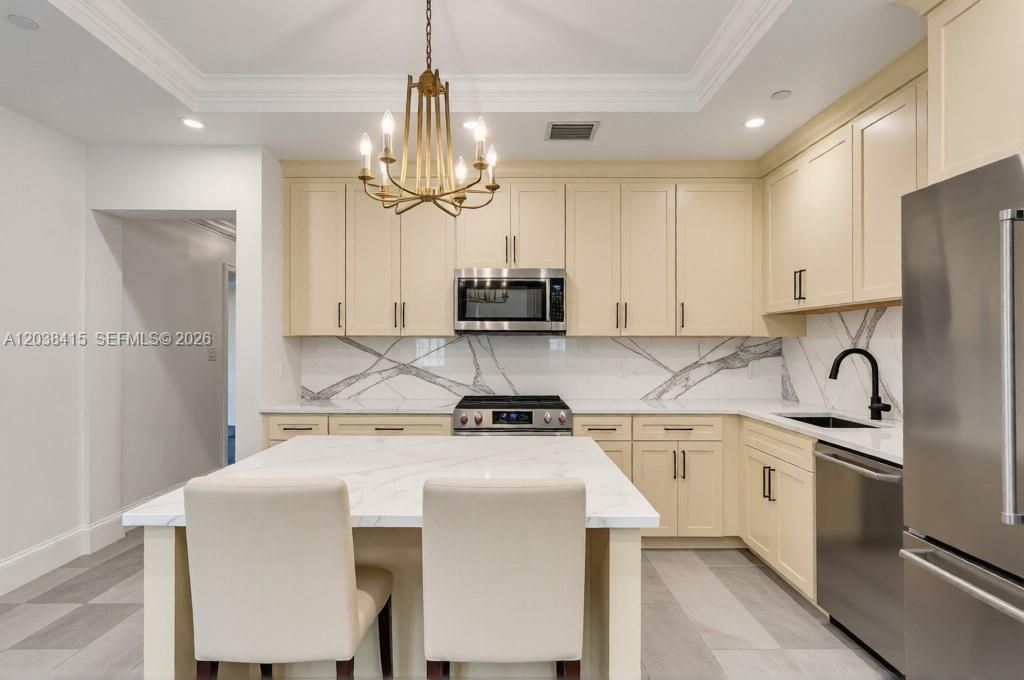В аренду: $2,400 (2 спален, 2 ванн, 0 Квадратных фут)