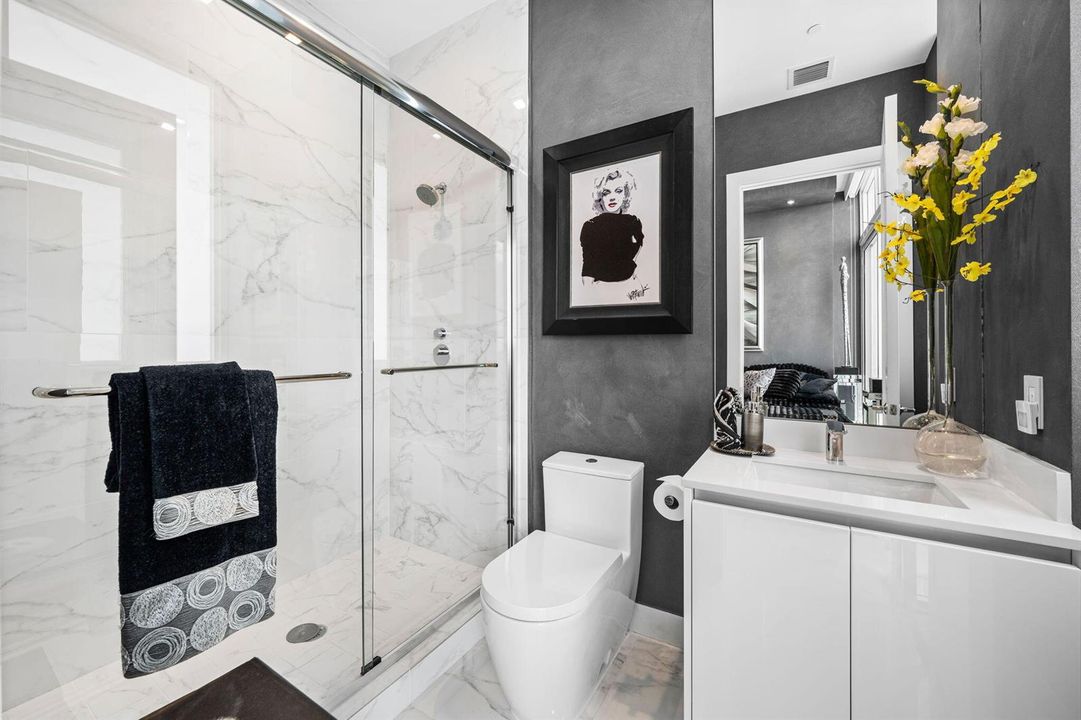 Bathroom 2 En-Suite