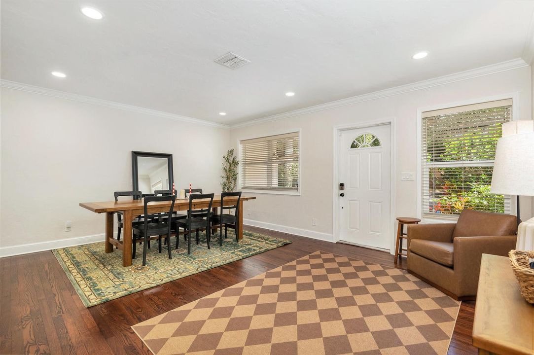 Living/Dining Room